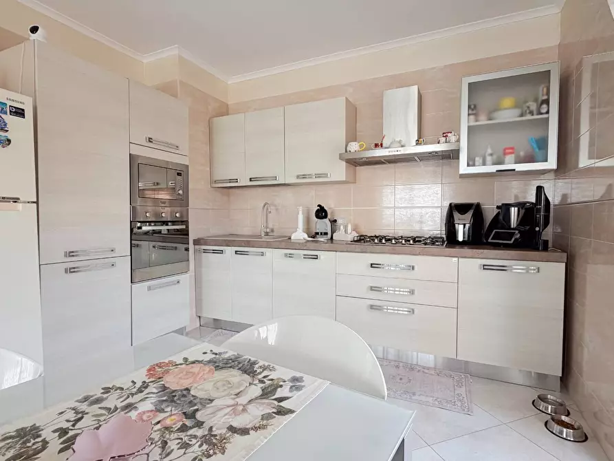 Immagine 5 di Appartamento in vendita  in VIA VERRAZZANO 9 a Manfredonia