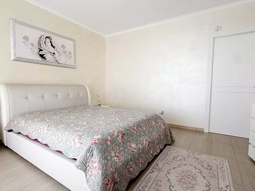 Immagine 14 di Appartamento in vendita  in VIA VERRAZZANO 9 a Manfredonia