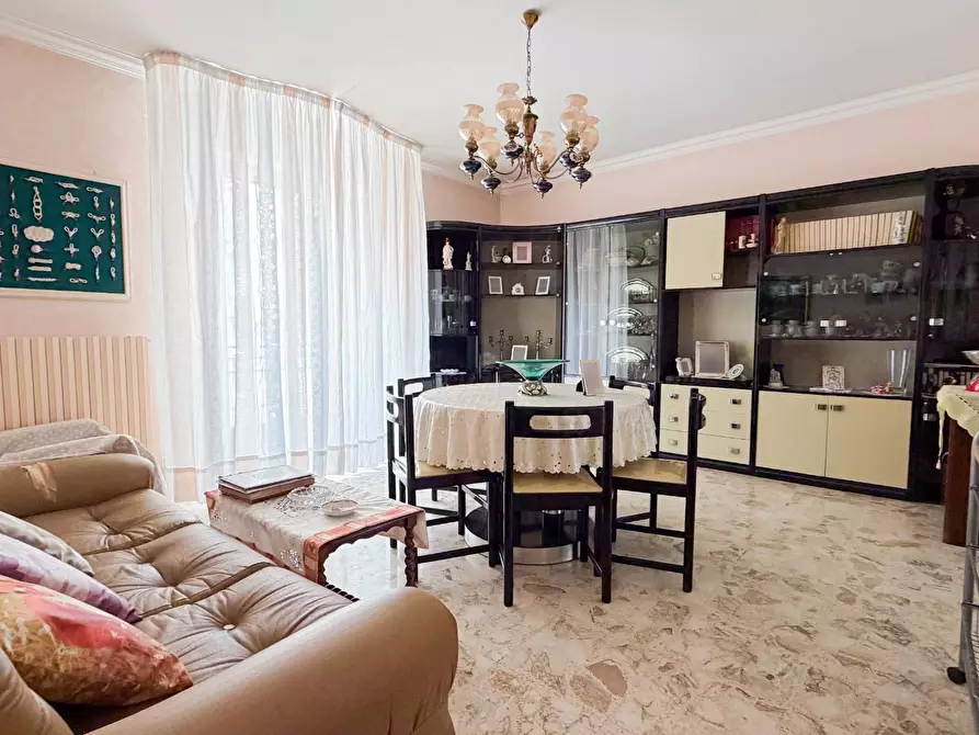 Immagine 8 di Appartamento in vendita  in VIA CIMARRUSTI a Manfredonia