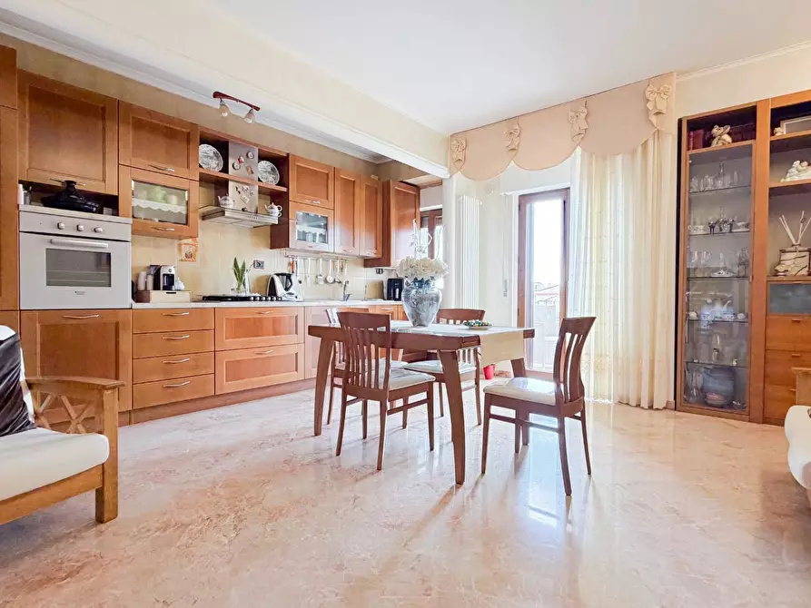 Immagine 3 di Appartamento in vendita  in VIA RUGGERO BONGHI a Monte Sant'angelo