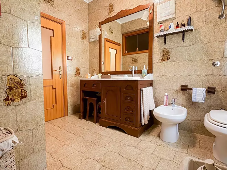 Immagine 20 di Appartamento in vendita  in VIA RUGGERO BONGHI a Monte Sant'angelo