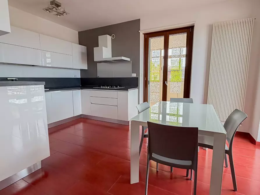 Immagine 8 di Appartamento in vendita  in VIA G CABOTO a Manfredonia