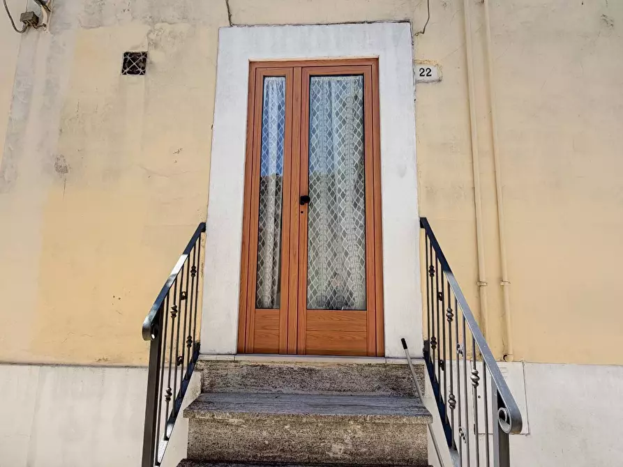 Immagine 16 di Appartamento in vendita  in VIA CARBONARA a Stornara