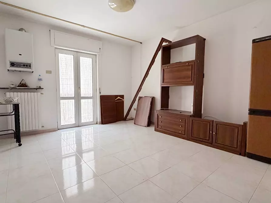 Immagine 3 di Appartamento in vendita  in via gandelasio a Monte Sant'angelo