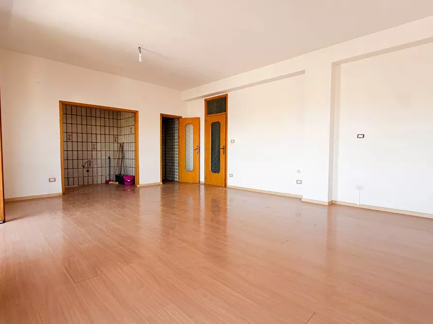 Immagine 6 di Appartamento in vendita  a Manfredonia