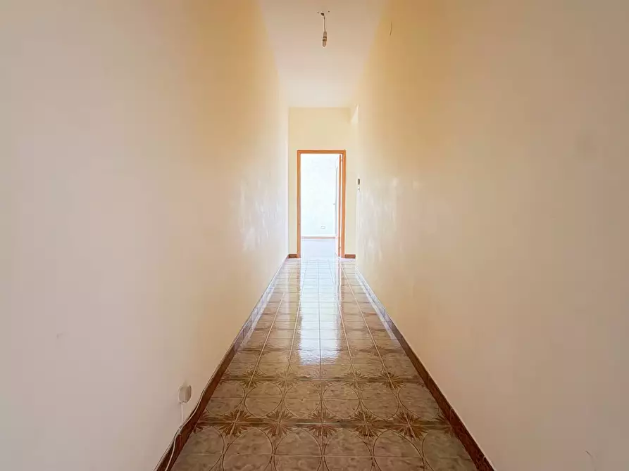 Immagine 11 di Appartamento in vendita  a Manfredonia