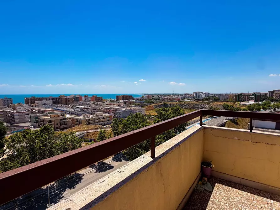 Immagine 18 di Appartamento in vendita  a Manfredonia