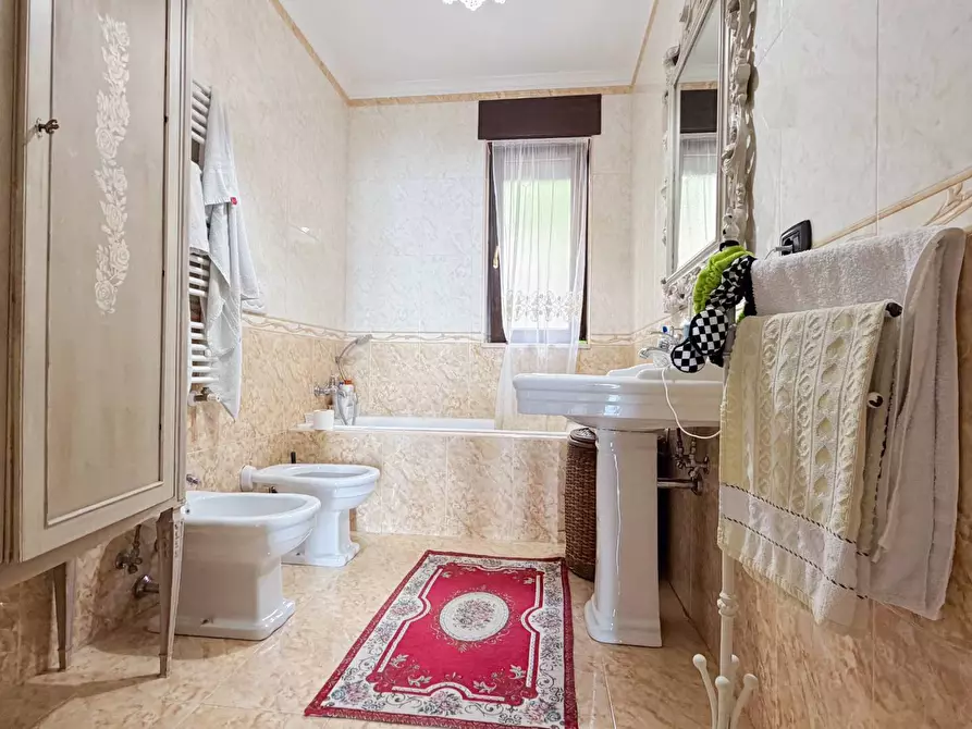 Immagine 10 di Appartamento in vendita  in VIA DEI LONGOBARDI a Monte Sant'angelo