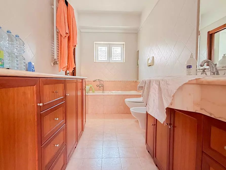 Immagine 6 di Appartamento in vendita  in VIA RUGGERO BONGHI a Monte Sant'angelo