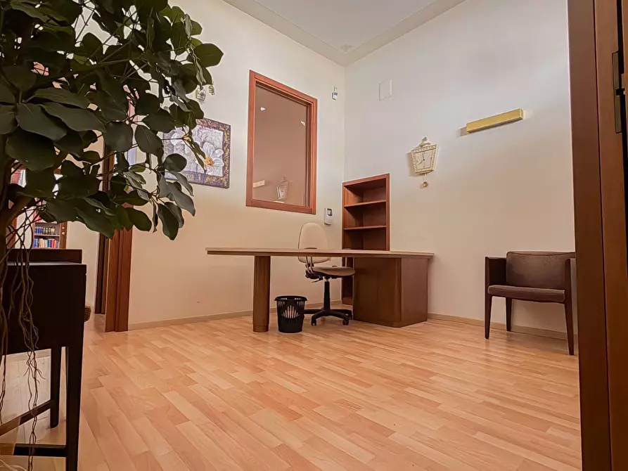 Immagine 4 di Appartamento in vendita  a Manfredonia