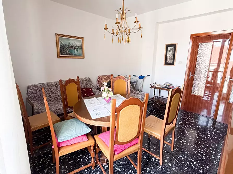 Immagine 17 di Appartamento in vendita  in VIA MANFREDI a Monte Sant'angelo