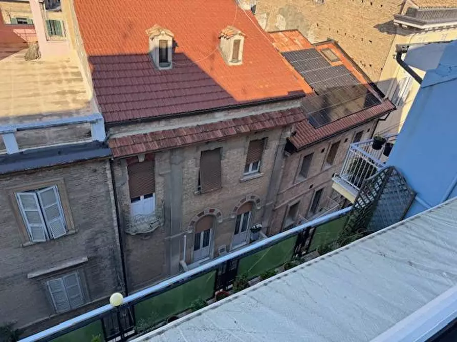 Immagine 28 di Appartamento in vendita  a San Benedetto Del Tronto