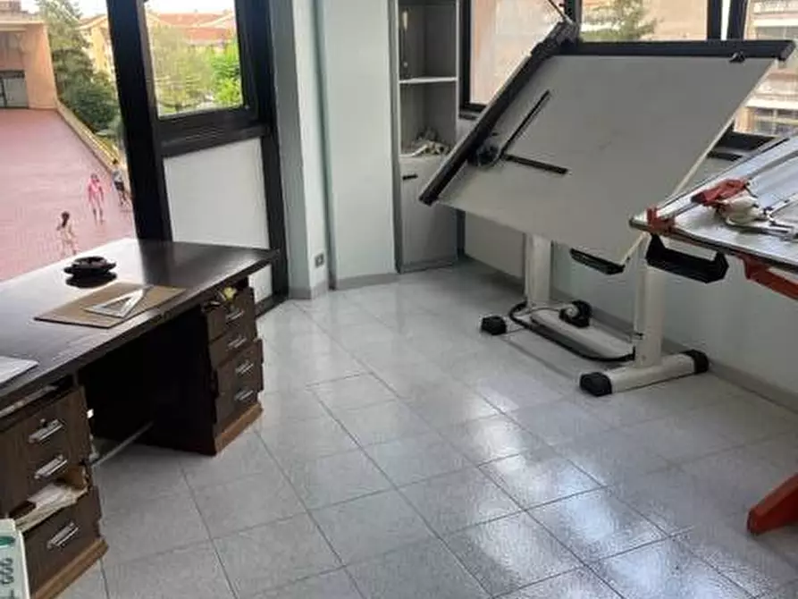 Immagine 3 di Locale commerciale in vendita  a Monteprandone