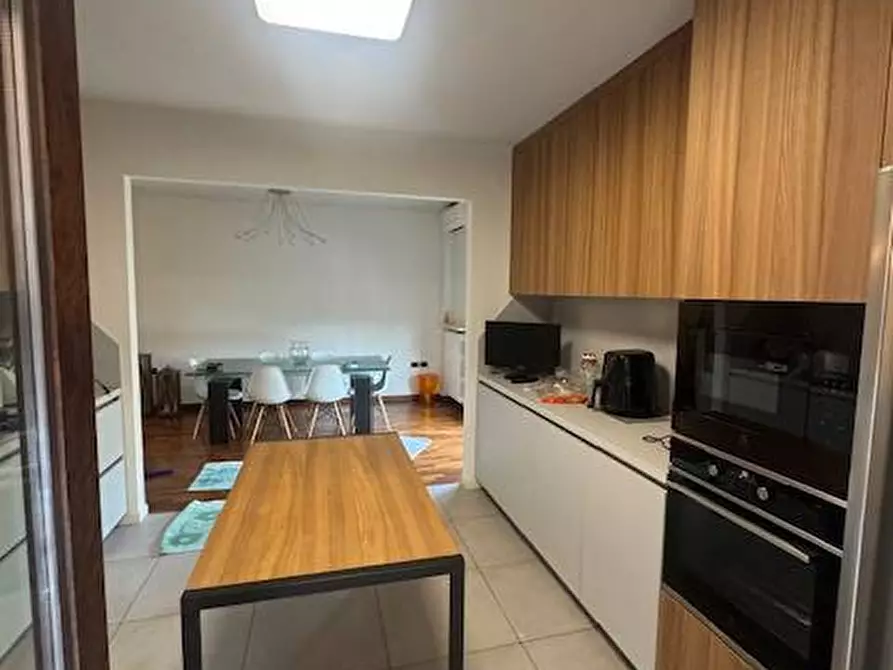 Immagine 4 di Appartamento in affitto  a San Benedetto Del Tronto