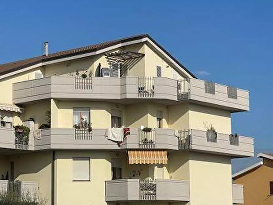 Immagine 4 di Appartamento in vendita  a Civitanova Marche