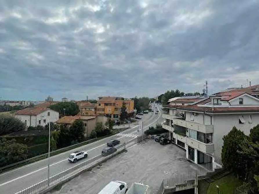 Immagine 19 di Appartamento in vendita  a Civitanova Marche