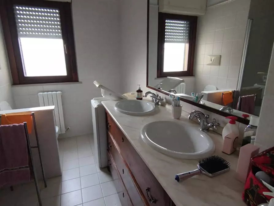 Immagine 7 di Appartamento in affitto  a San Benedetto Del Tronto