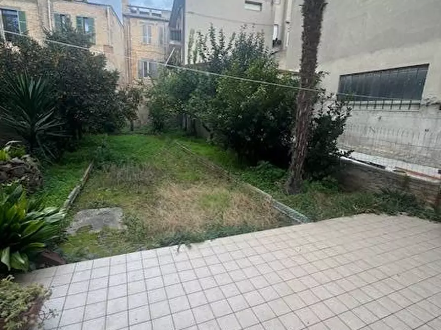 Immagine 3 di Casa indipendente in vendita  a San Benedetto Del Tronto