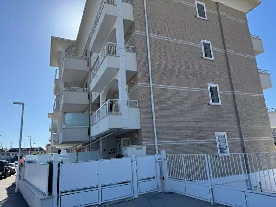 Immagine 2 di Appartamento in vendita  a San Benedetto Del Tronto