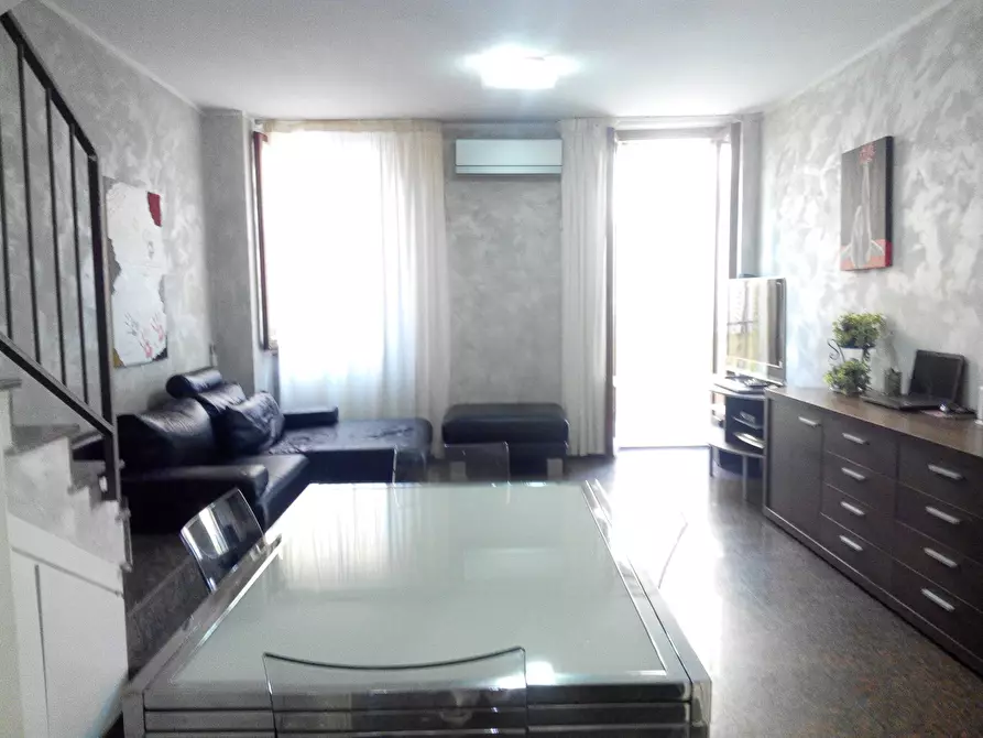 Immagine 8 di Casa indipendente in vendita  a San Benedetto Del Tronto