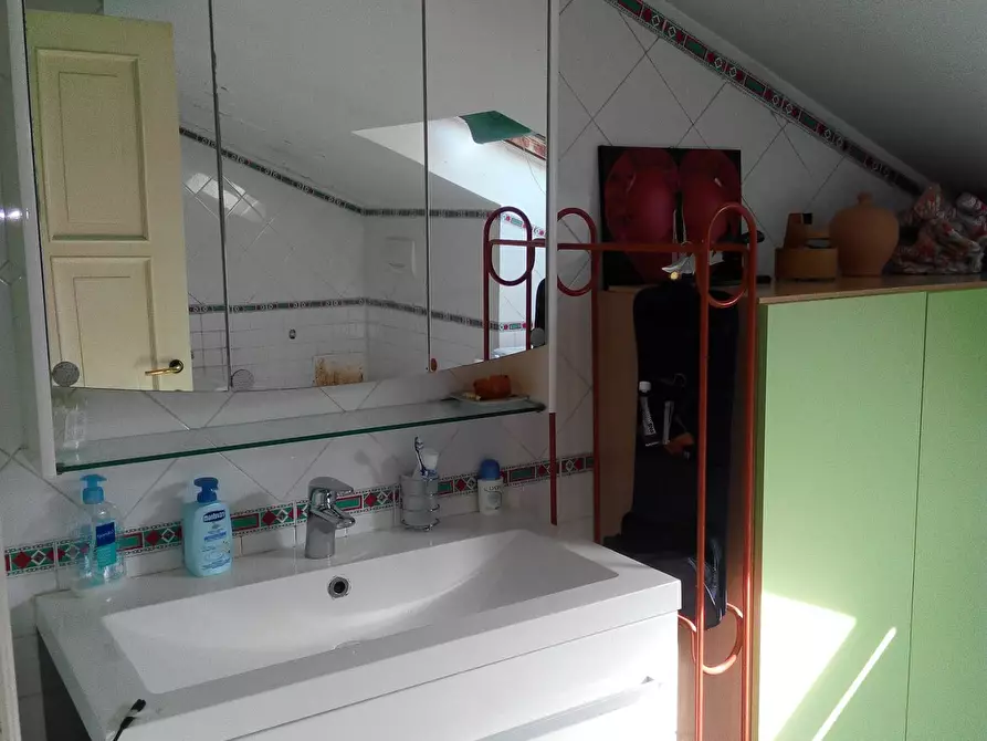 Immagine 20 di Casa indipendente in vendita  a San Benedetto Del Tronto