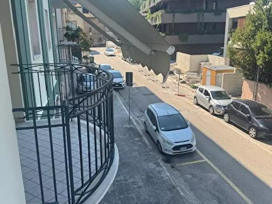 Immagine 15 di Appartamento in vendita  a San Benedetto Del Tronto