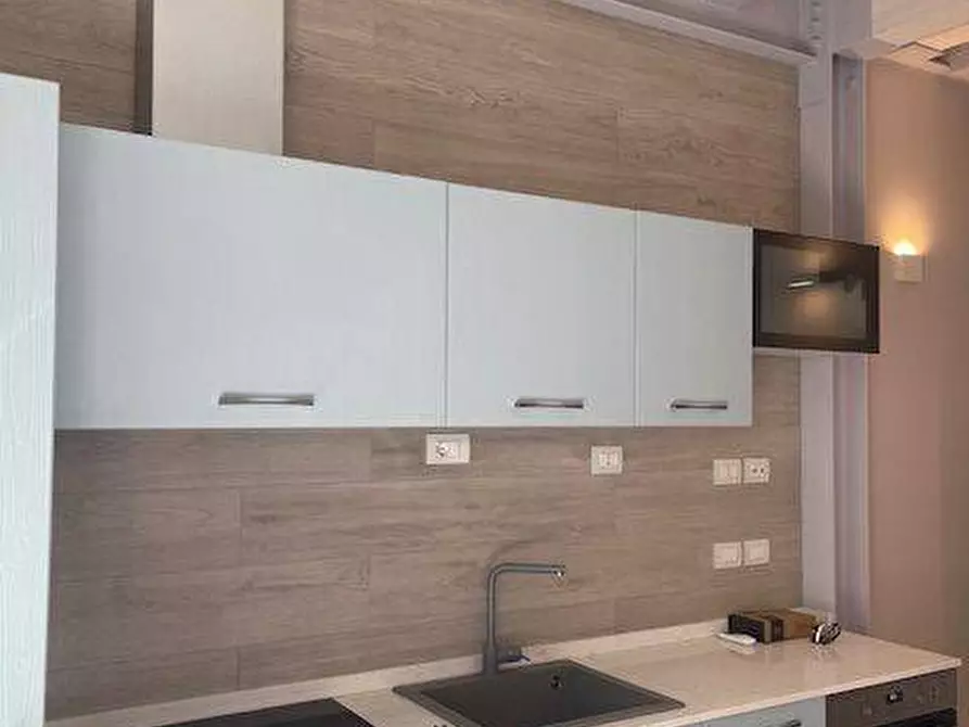 Immagine 1 di Casa indipendente in affitto  a San Benedetto Del Tronto