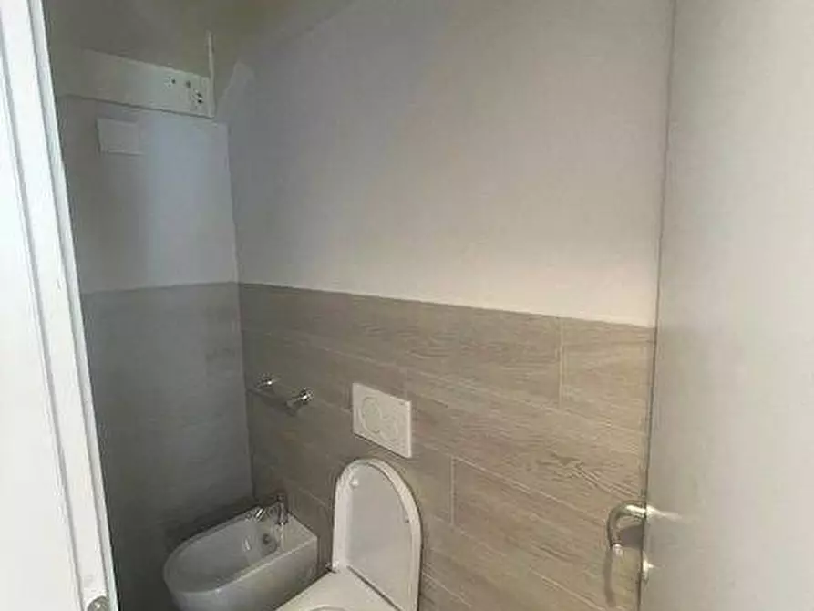 Immagine 6 di Casa indipendente in affitto  a San Benedetto Del Tronto