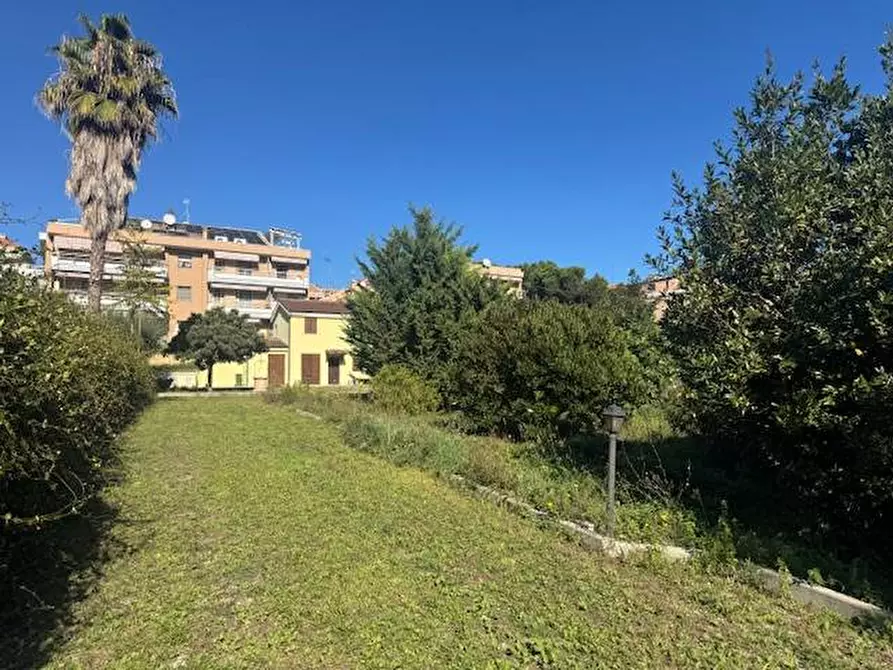 Immagine 2 di Casa indipendente in vendita  a San Benedetto Del Tronto