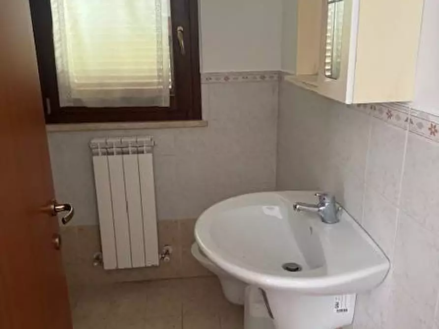 Immagine 18 di Casa indipendente in vendita  a San Benedetto Del Tronto