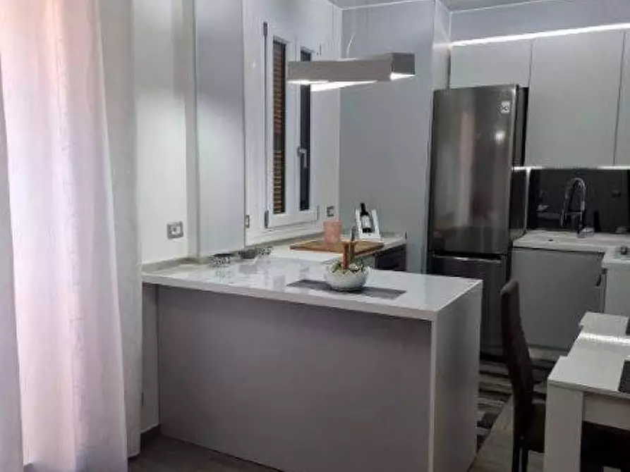 Immagine 6 di Appartamento in affitto  a Grottammare