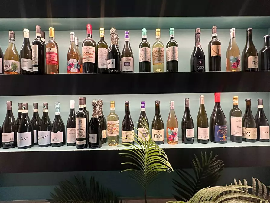 Immagine 6 di Attività commerciale in vendita  a San Benedetto Del Tronto