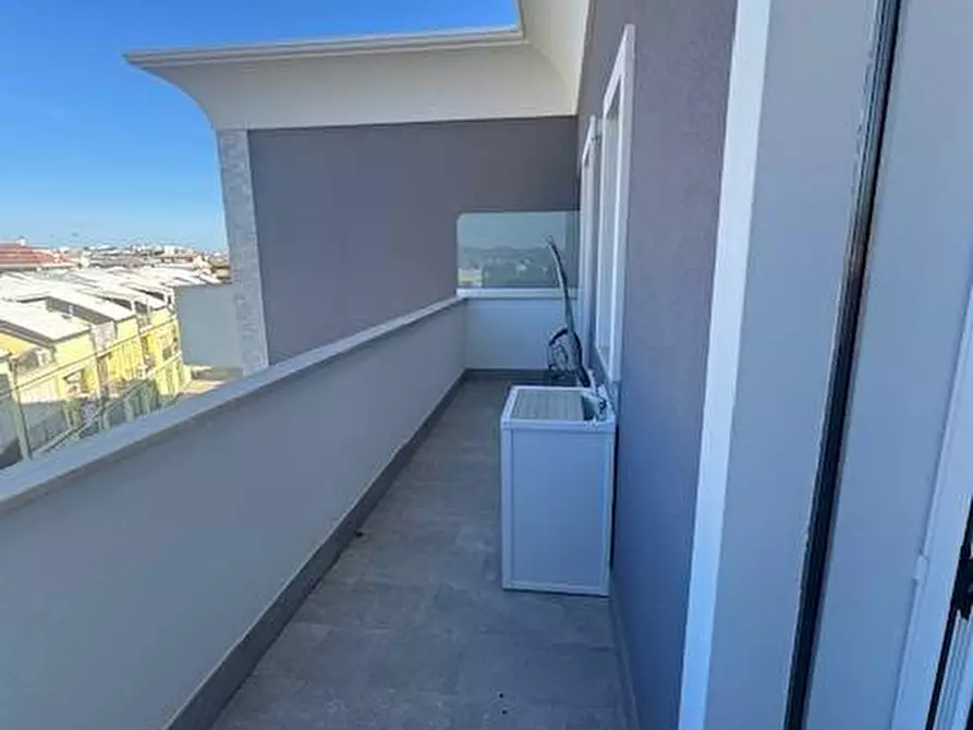 Immagine 8 di Appartamento in affitto  a San Benedetto Del Tronto