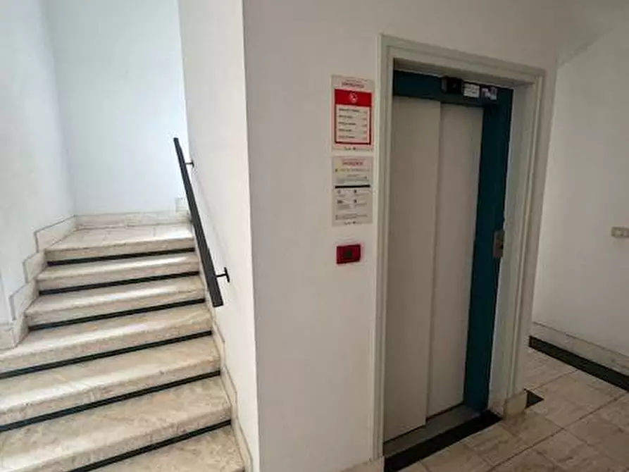 Immagine 12 di Appartamento in affitto  a San Benedetto Del Tronto