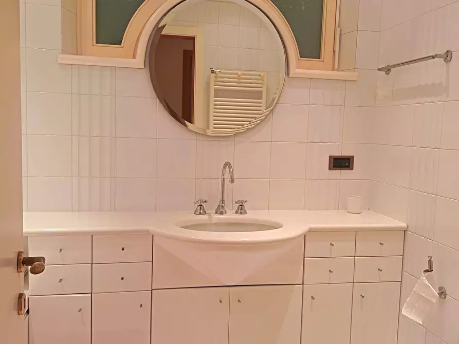 Immagine 13 di Appartamento in affitto  a Civitanova Marche