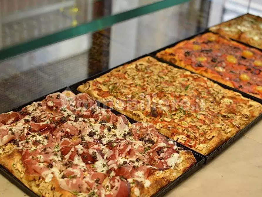 Immagine 1 di Attività commerciale in vendita  a San Benedetto Del Tronto