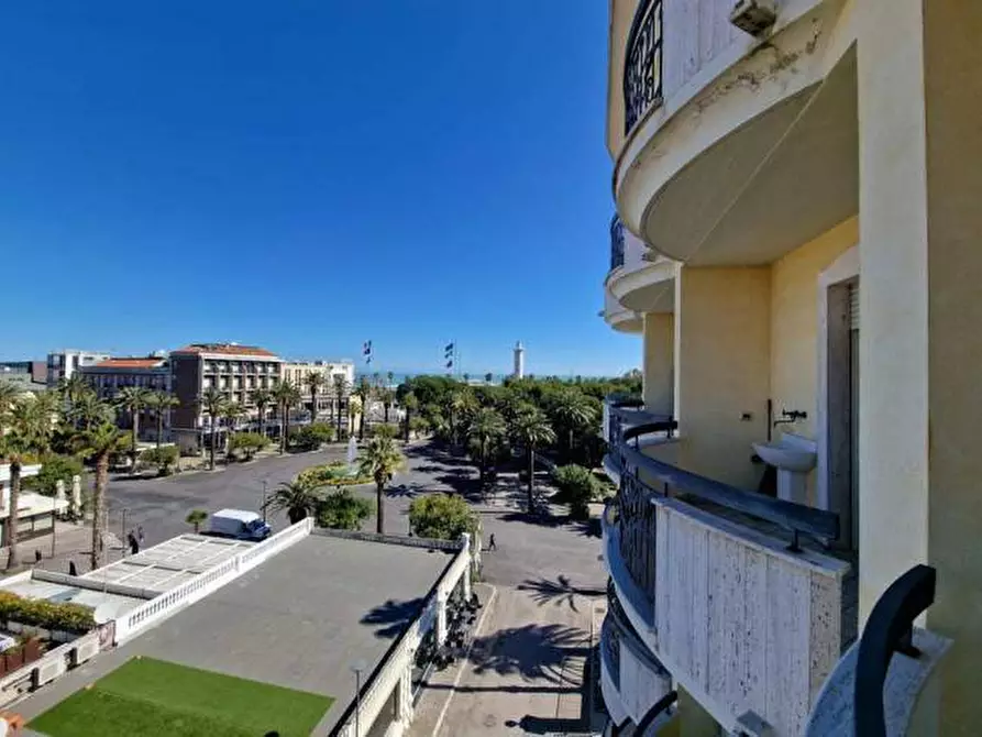 Immagine 17 di Appartamento in vendita  a San Benedetto Del Tronto