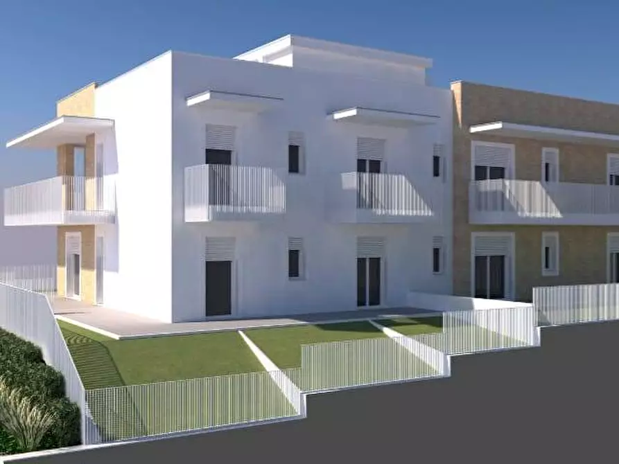 Immagine 2 di Appartamento in vendita  a Grottammare