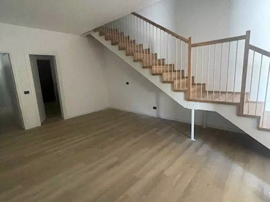 Immagine 1 di Villetta a schiera in affitto  a Grottammare