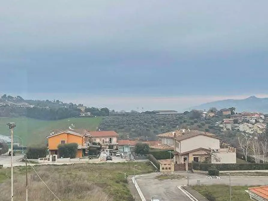 Immagine 16 di Appartamento in vendita  a Castel Di Lama