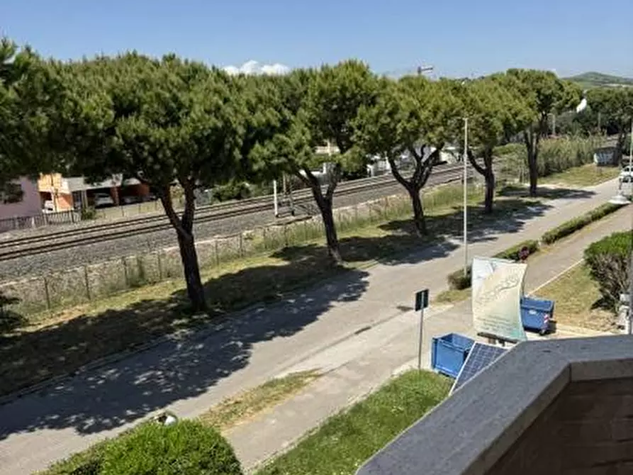 Immagine 7 di Appartamento in vendita  a Roseto Degli Abruzzi