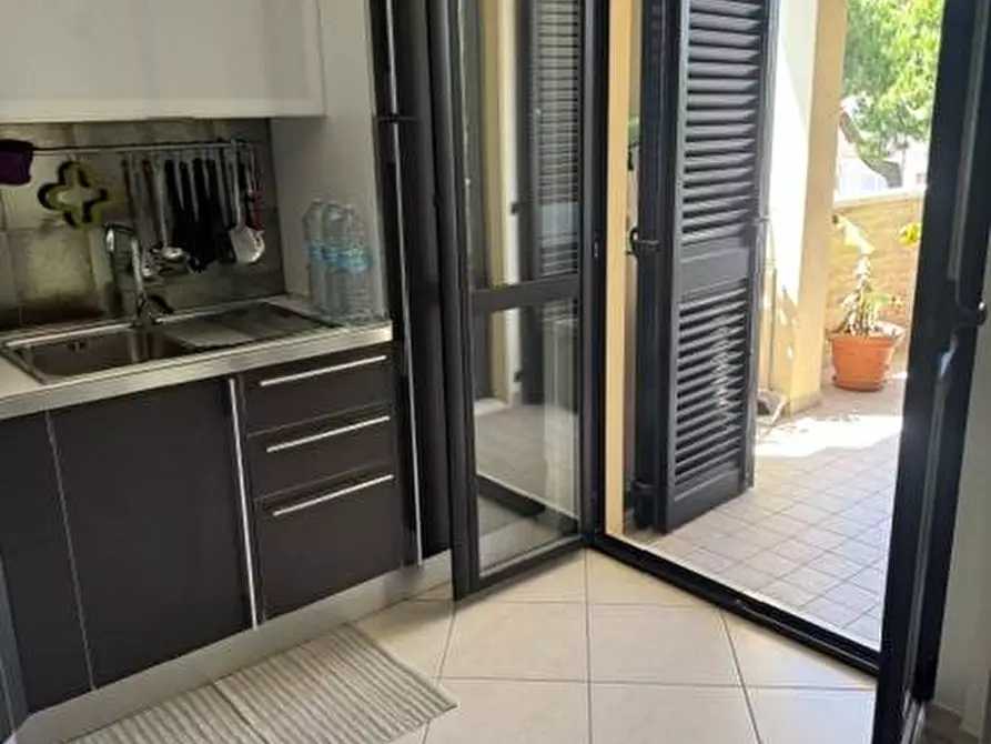 Immagine 3 di Appartamento in vendita  a Roseto Degli Abruzzi