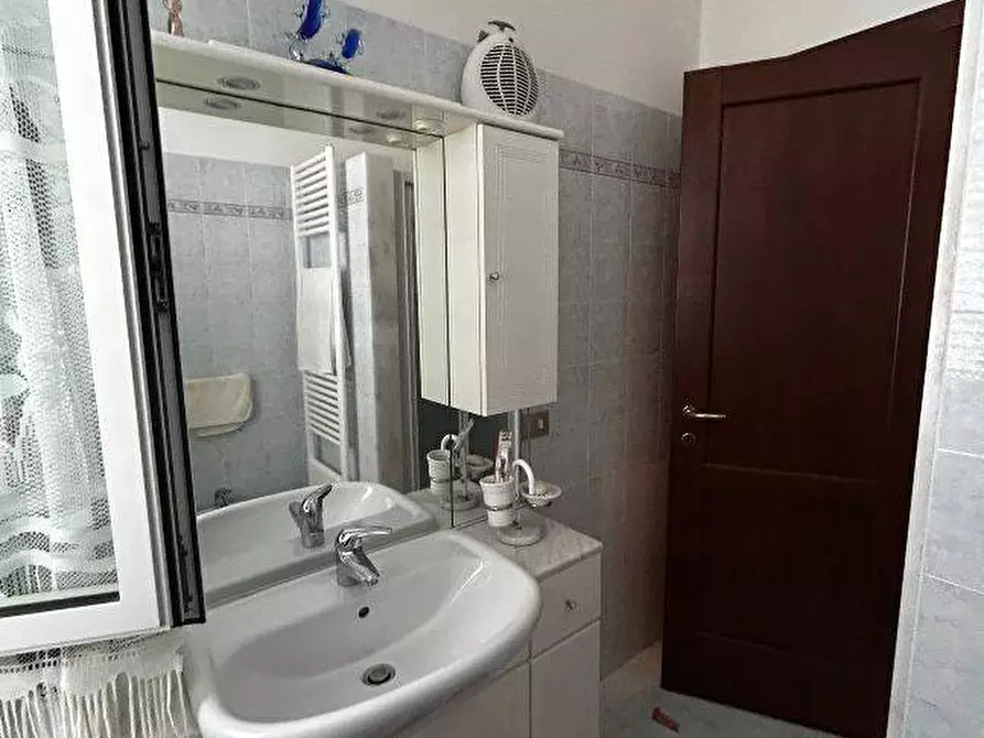 Immagine 8 di Appartamento in vendita  a Montefiore Dell'aso