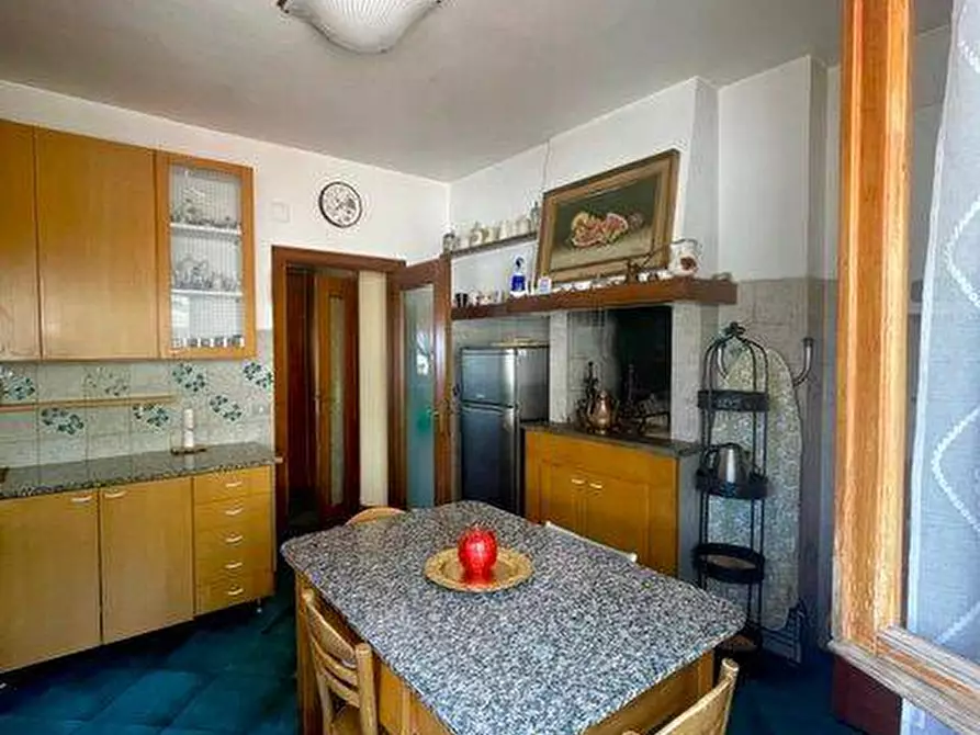 Immagine 5 di Appartamento in vendita  a San Benedetto Del Tronto