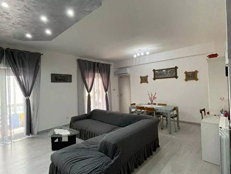 Immagine 2 di Appartamento in vendita  a Grottammare