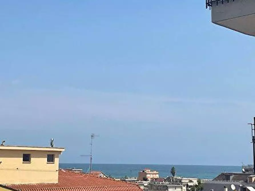 Immagine 24 di Appartamento in vendita  a Grottammare