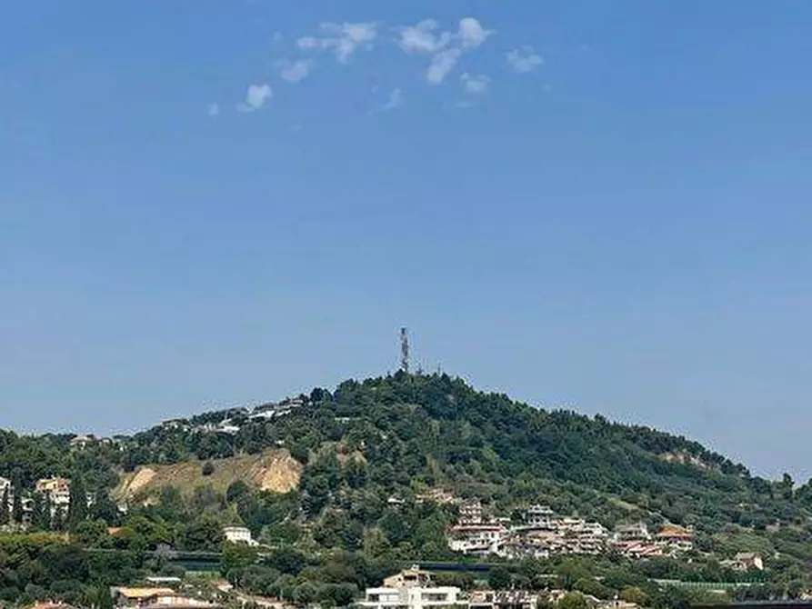 Immagine 25 di Appartamento in vendita  a Grottammare