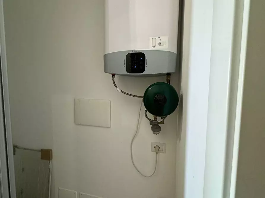 Immagine 5 di Appartamento in affitto  a San Benedetto Del Tronto