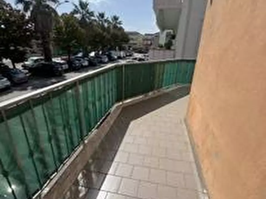 Immagine 2 di Casa indipendente in vendita  a San Benedetto Del Tronto