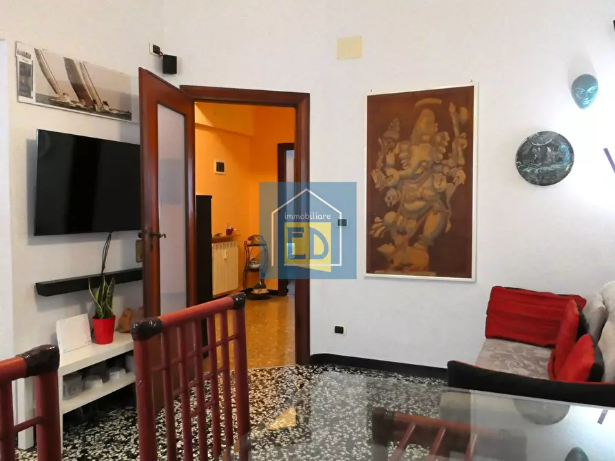 Immagine 9 di Appartamento in vendita  in Via Francesco Mignone 40 a Savona